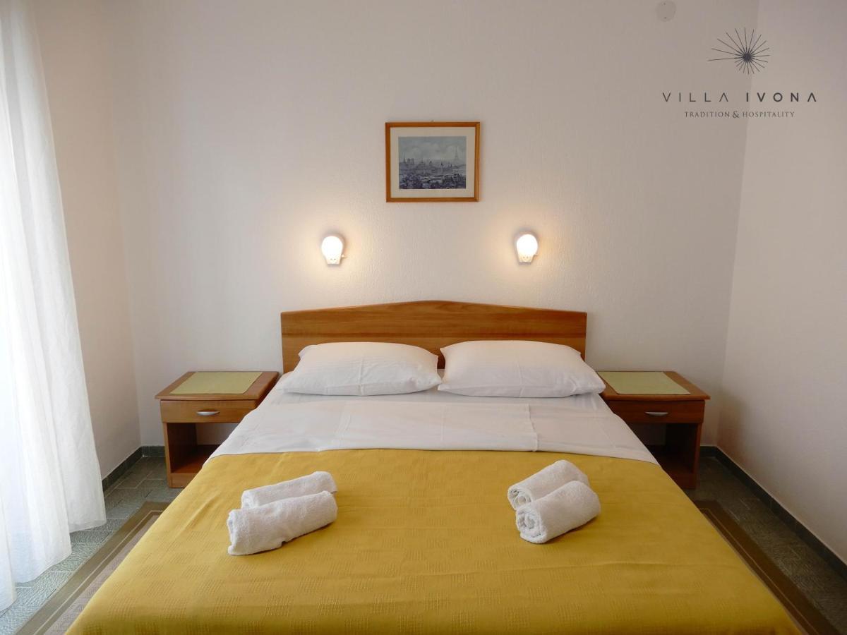 Bed And Breakfast Ivona Baška Voda Esterno foto